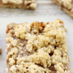 These Raspberry Jam Oatmeal bars are a quick and easy dessert or snack idea! Change up the flavor by changing the jam!
