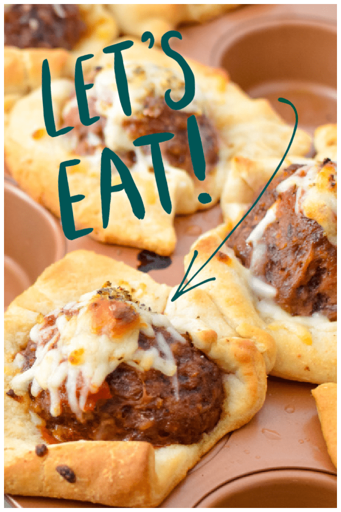 Crescent Roll Meatball Muffins - Whether you serve these Meatball Cupcakes a a meal with a salad, or as an appetizer, it's sure to be a palate pleaser! What could be better than tender meatballs, gooey melted mozzarella cheese, tomato sauce all wrapped up in a little crescent roll dough? via @jugglingactmama