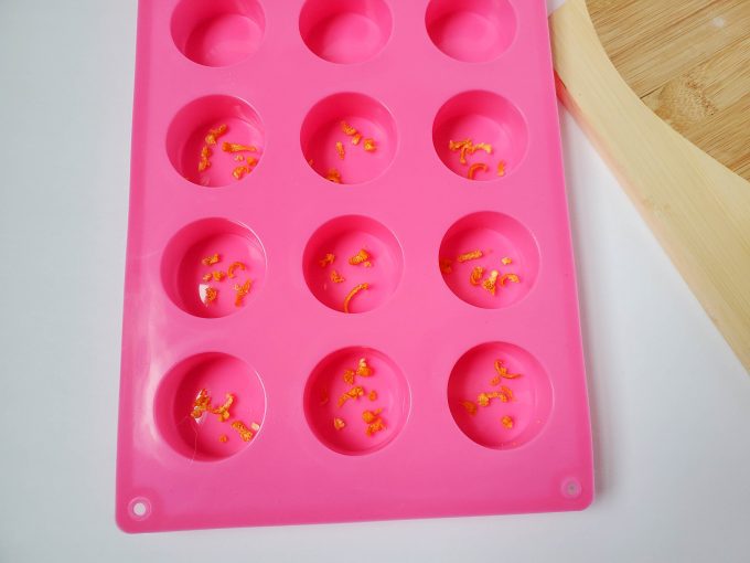 Essential Oil Shower Steamers | Energizing Citrus - Juggling Act Mama