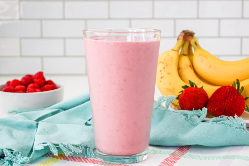 Strawberry Raspberry Banana Raspberry Banana Smoothie - Juggling Act Mama